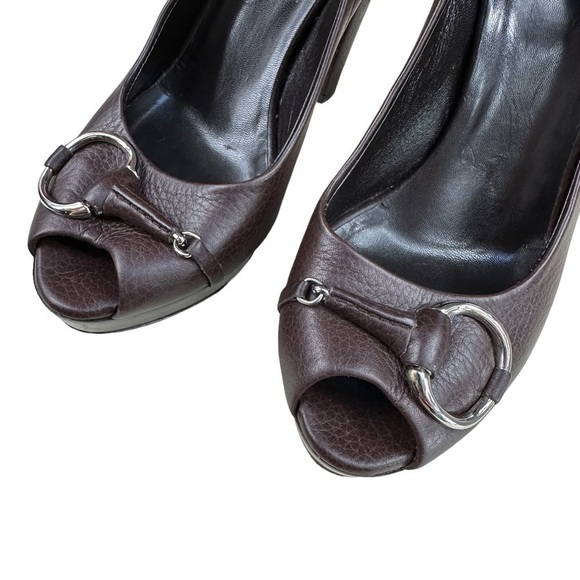 Vintage Gucci Brown Leather Horsebit Peep Toe Pumps Size 39 - Picture 10 of 12